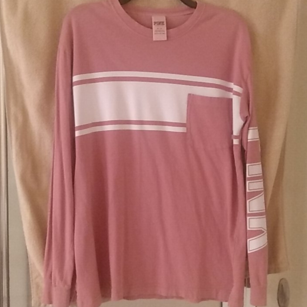 Long sleeve pink pocket tee